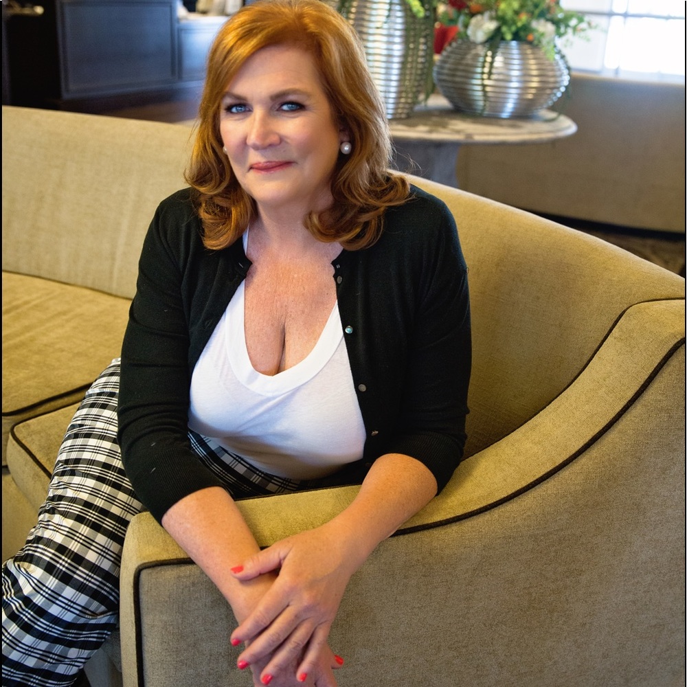 Meet your Posher, Beverly